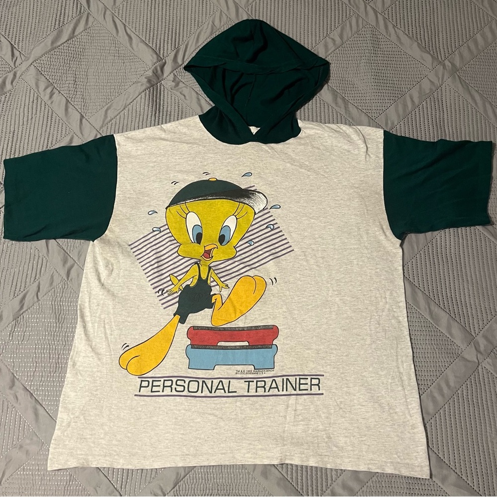 Vintage College Ware 1995 Tweety Bird Mens Graphic Tee with Hood (L)